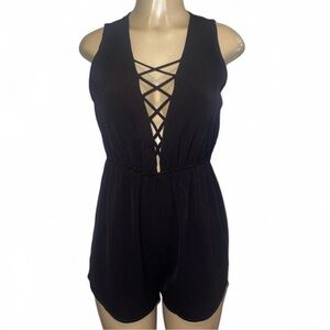 Illa Illa Black Sleeveless Lace-Up Romper Size Small
